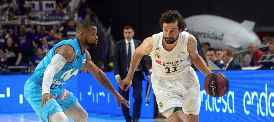Llull entra a canasta ante Omar Cook Llull entra a canasta ante Omar Cook