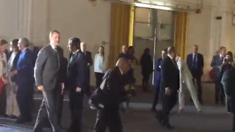 Torra evita recibir al Rey a su llegada al Salón del Automóvil de Barcelona Torra evita recibir al Rey a su llegada al Salón del Automóvil de Barcelona