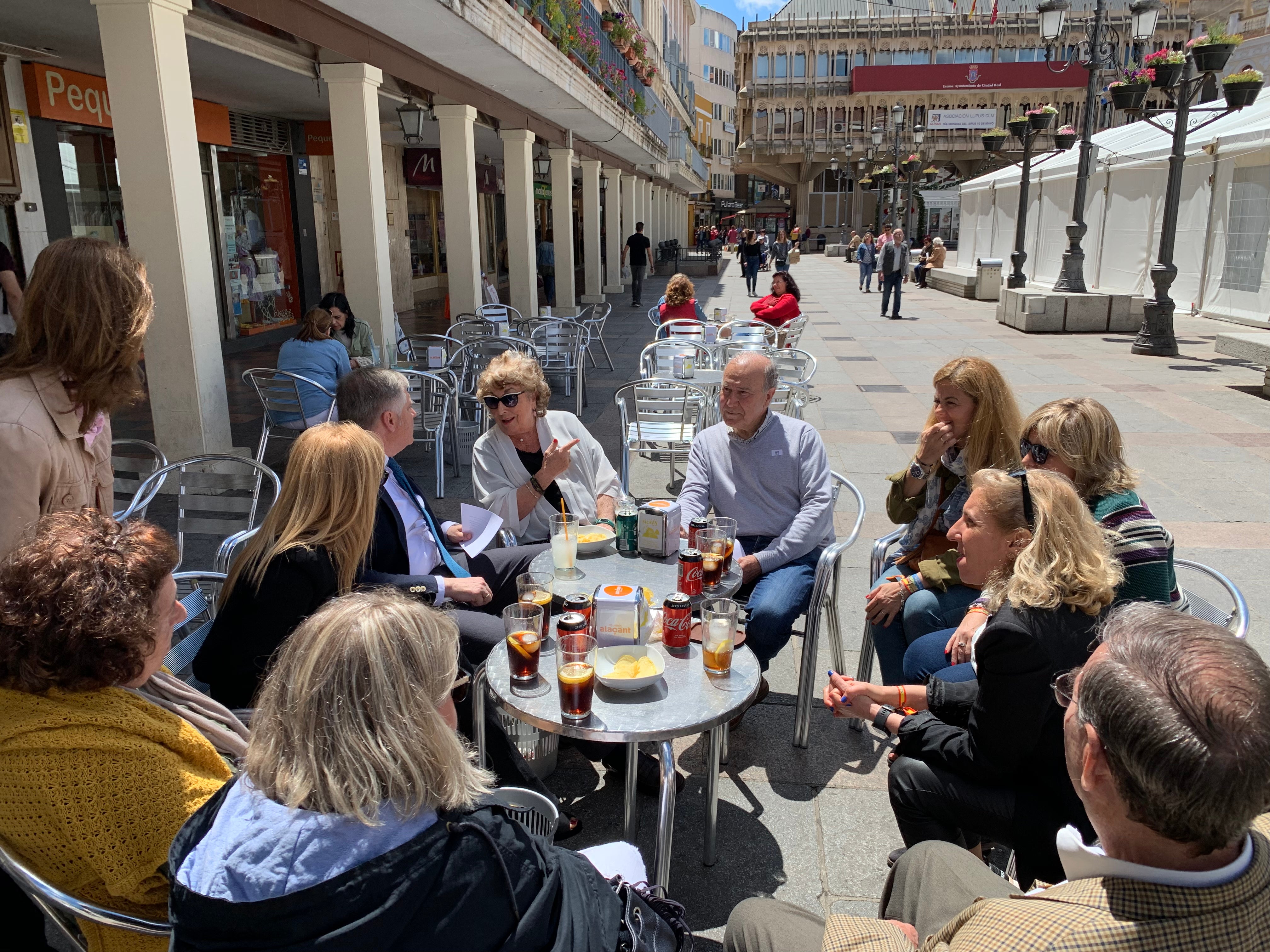 Cañizares propone la remodelación de las plazas de la Provincia y de San Francisco Cañizares propone la remodelación de las plazas de la Provincia y de San Francisco