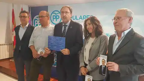 Candidatura al Ayuntamiento de Palencia Presentación del programa al Ayuntamiento de Palencia