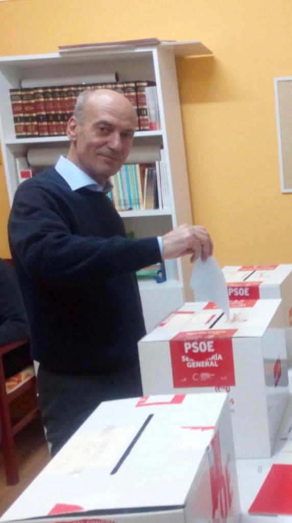 Especial Elecciones en Palencia en la Onda Entrevista a Abilio Fontaneda Candidato del PSOE a la Alcaldía del Aguilar de Campoo Especial Elecciones en Palencia en la Onda Entrevista a Abilio Fontaneda Candidato del PSOE a la Alcaldía del Aguilar de Campoo