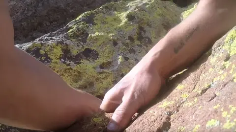 Kyle Walker, en mitad de su accidentada escalada en Colorado Kyle Walker, en mitad de su accidentada escalada en Colorado