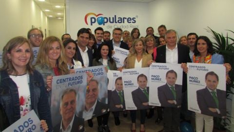 El PP inici&oacute; la campa&ntilde;a electoral en la sede de campa&ntilde;a