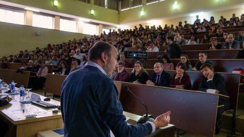 Rubalcaba en la Facultad de Químicas