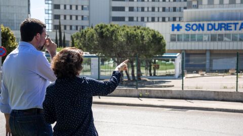 Fina Santiago y Antoni Noguera, candidatos de MES. 