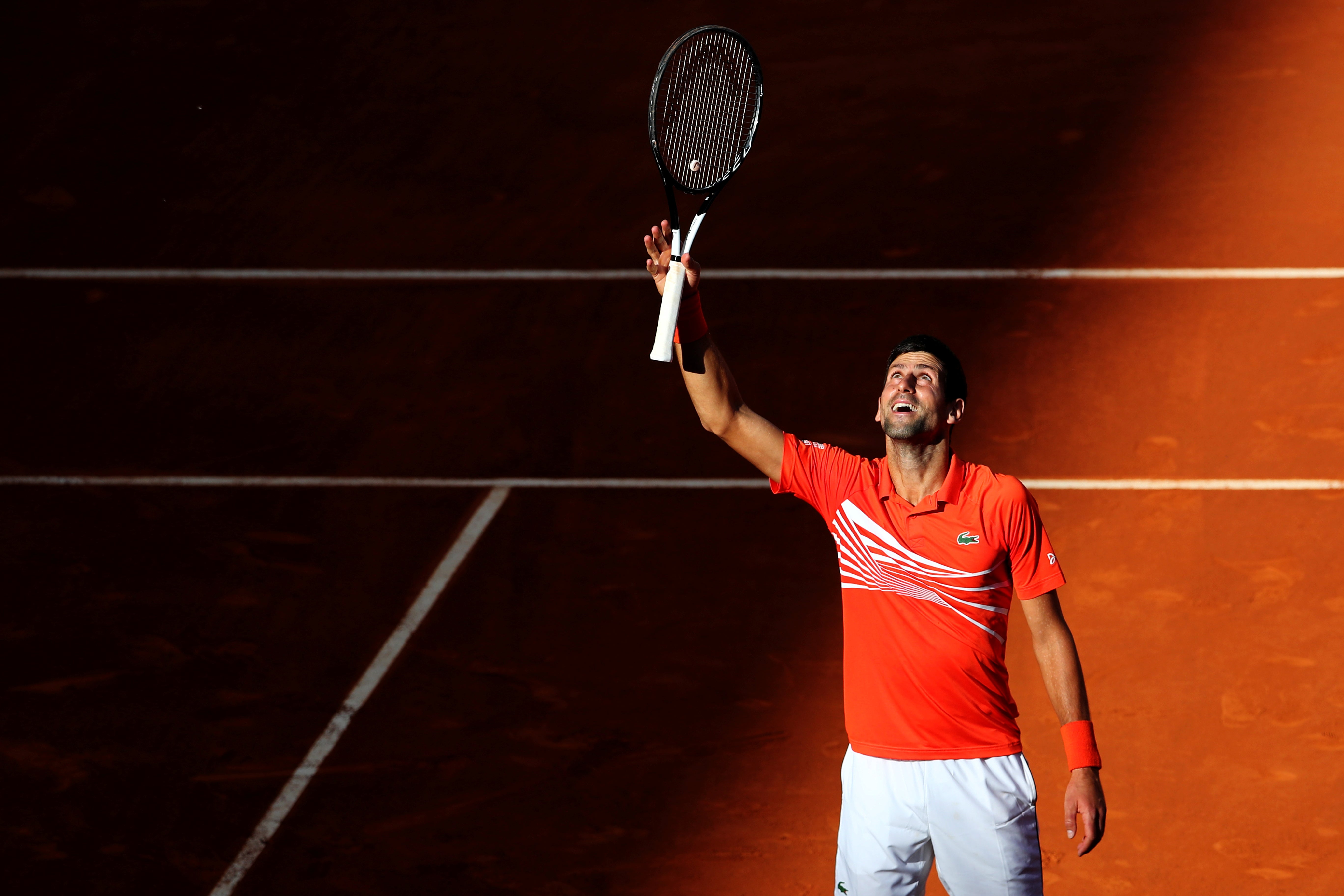 Djokovic gana una gran batalla a Thiem y se planta en la final del Masters de Madrid Djokovic gana una gran batalla a Thiem y se planta en la final del Masters de Madrid