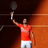 Novak Djokovic celebra su pase a la final del Masters de Madrid Novak Djokovic celebra su pase a la final del Masters de Madrid