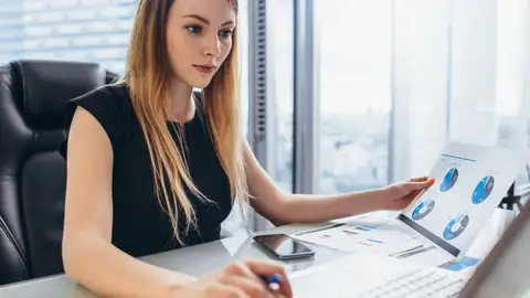 Noticias fin de semana (12-05-19) Llega el registro obligatorio de la jornada laboral: ¿en qué consiste y para qué sirve? Noticias fin de semana (12-05-19) Llega el registro obligatorio de la jornada laboral: ¿en qué consiste y para qué sirve?