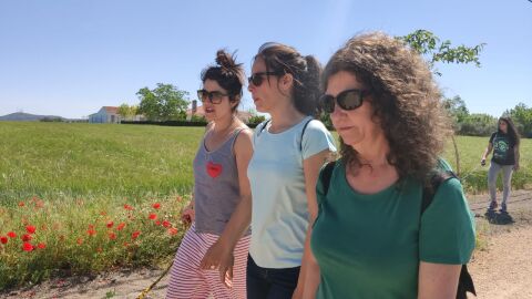 Nieves Peinad, en el centro, durante la marcha a Las Casas