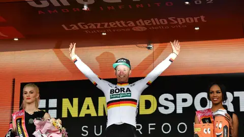 Ackermann celebra una victoria en el Giro Ackermann celebra una victoria en el Giro