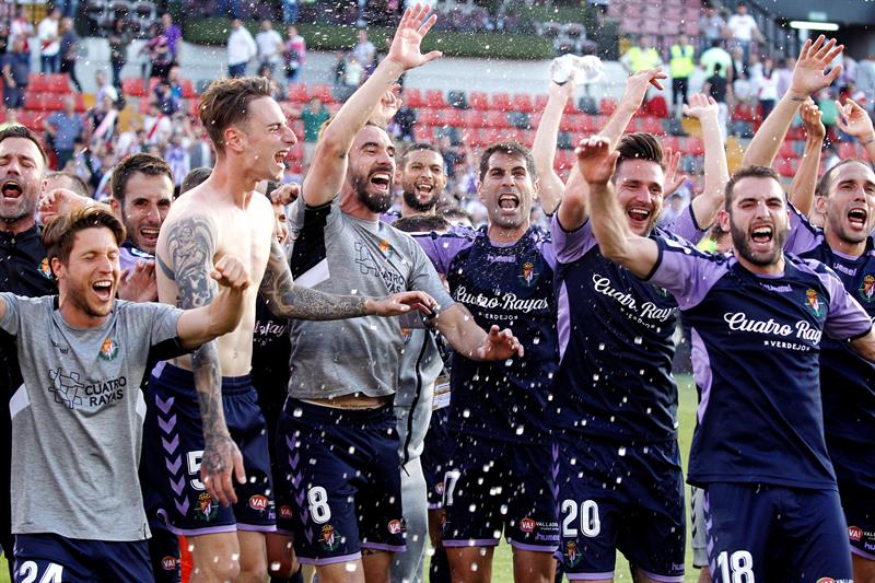 Rayo Vallecano 1 - 2 Valladolid: El Valladolid celebra su permanencia en Vallecas Rayo Vallecano 1 - 2 Valladolid: El Valladolid celebra su permanencia en Vallecas