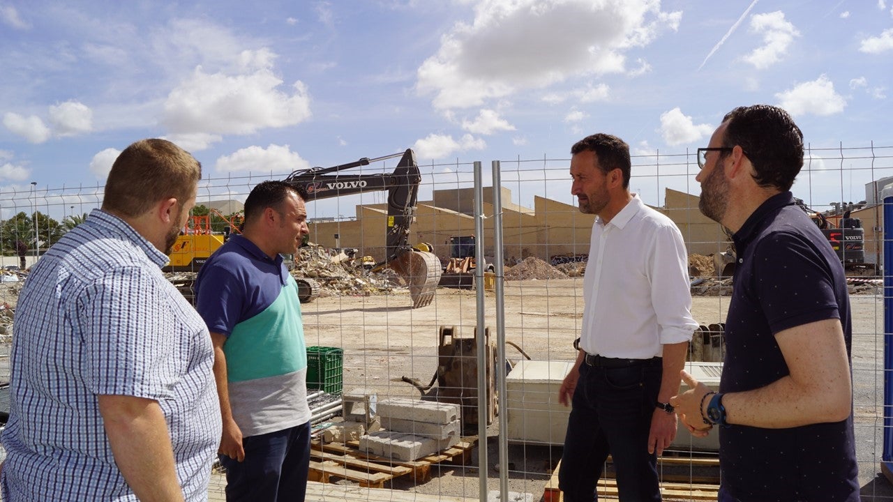 El PSOE de Elche quiere convertir el polígono de Altabix en un área de servicios El PSOE de Elche quiere convertir el polígono de Altabix en un área de servicios