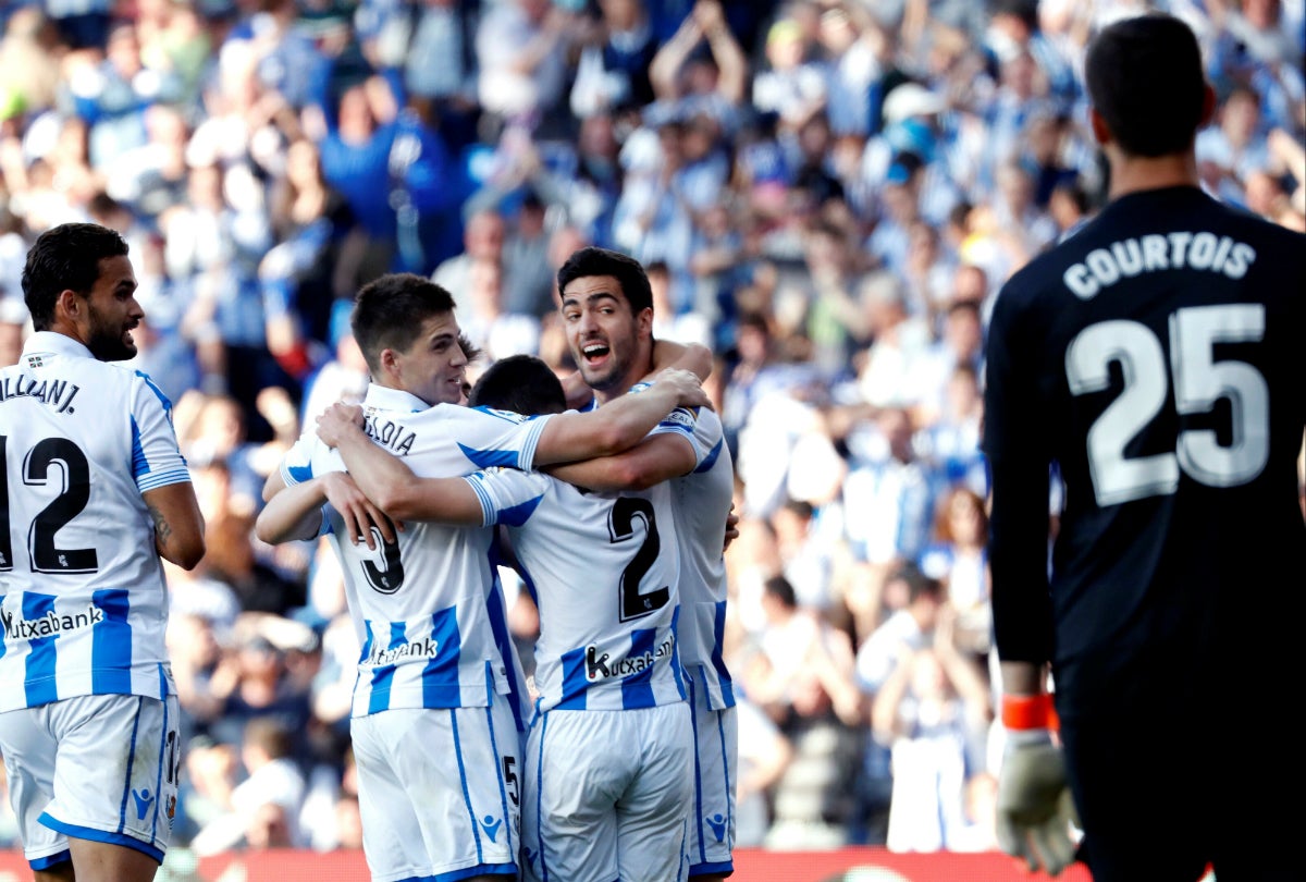 Enésimo tropiezo de un Real Madrid sin nada en juego ante una Real Sociedad que sigue soñando con Europa Enésimo tropiezo de un Real Madrid sin nada en juego ante una Real Sociedad que sigue soñando con Europa