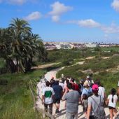 Visita de Compromís per Elx al Clot de Galvany de Elche.
