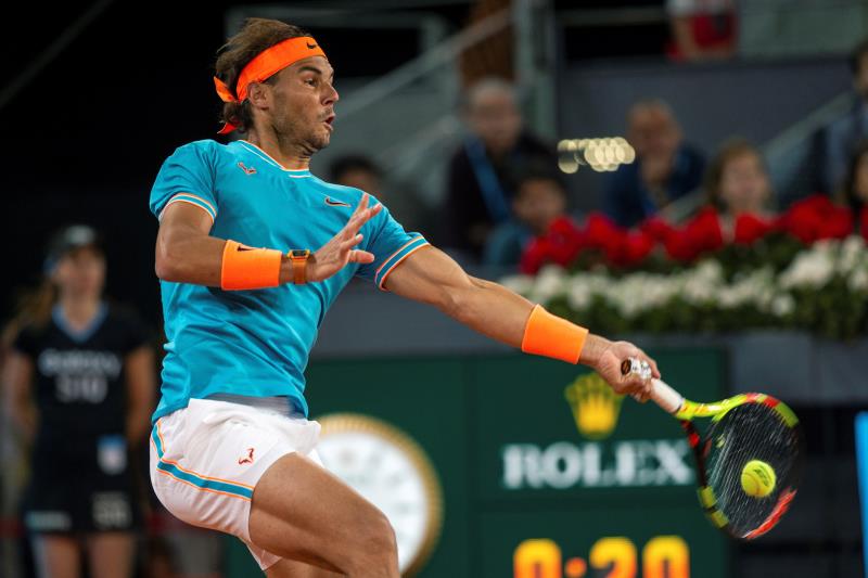 Nadal cae en semifinales ante Tsitsipas (6-4, 2-6, 6-3) y se queda sin jugar la final del Mutua Madrid Open Nadal cae en semifinales ante Tsitsipas (6-4, 2-6, 6-3) y se queda sin jugar la final del Mutua Madrid Open