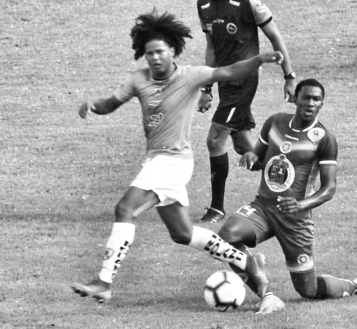 Muere un futbolista de 18 años supuestamente víctima de un asalto Muere un futbolista de 18 años supuestamente víctima de un asalto