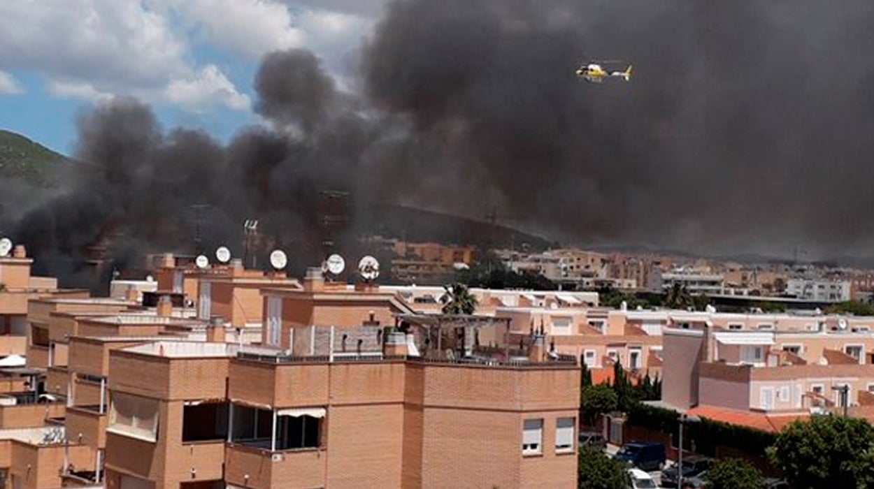 Encuentran un cadáver calcinado en el edificio 'okupado' incendiado de Ibiza Encuentran un cadáver calcinado en el edificio 'okupado' incendiado de Ibiza