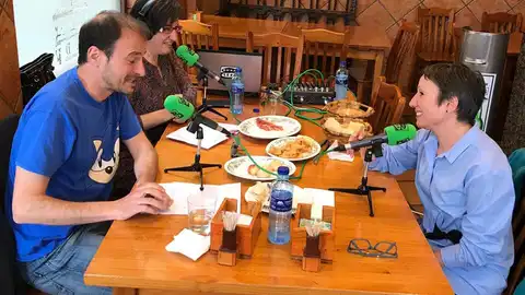 "Una sidra con..." Yolanda Huergo, cabeza de lista electoral de Podemos en Gijón En la Sidrería Casa Fede