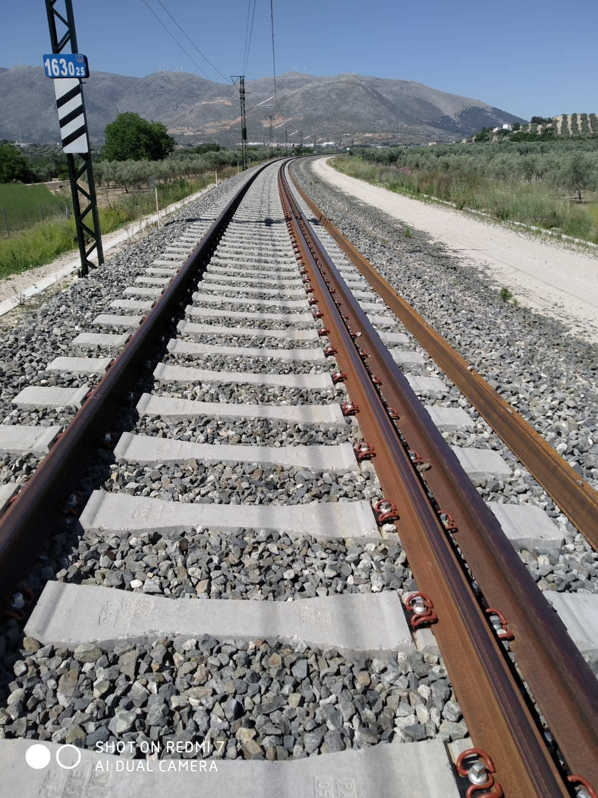 ADIF instalará ancho internacional en el tramo del corredor mediterráneo entre Castellón y Vandellós ADIF instalará ancho internacional en el tramo del corredor mediterráneo entre Castellón y Vandellós