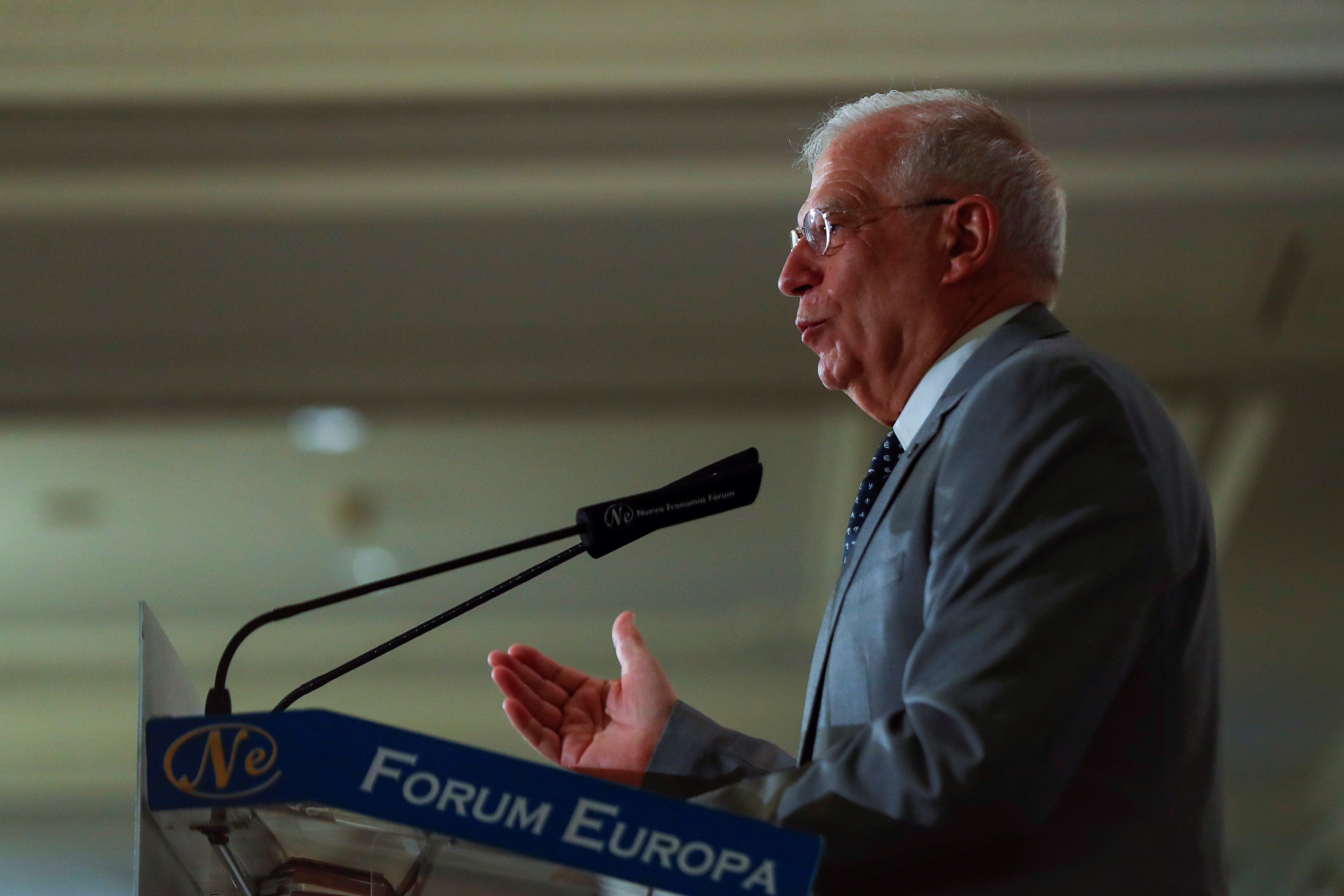 Josep Borrell renuncia a su acta de eurodiputado Josep Borrell renuncia a su acta de eurodiputado