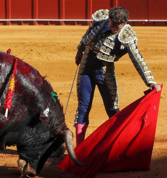 El indultado de Rubén Amón: "Antonio Ferrera, el diestro extremeño que ha logrado trascender a cuenta de sus cornadas y proezas" El indultado de Rubén Amón: "Antonio Ferrera, el diestro extremeño que ha logrado trascender a cuenta de sus cornadas y proezas"