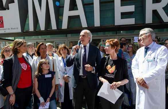 Enrique Ruiz Escudero se suma a la celebración del Día del Niño Hospitalizado Enrique Ruiz Escudero se suma a la celebración del Día del Niño Hospitalizado