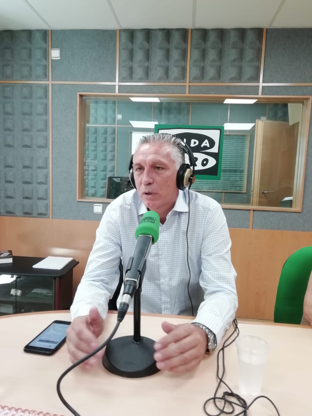 Entrevistas a candidatos a las elecciones del Deportivo: (1) PACO ZAS Entrevistas a candidatos a las elecciones del Deportivo: (1) PACO ZAS