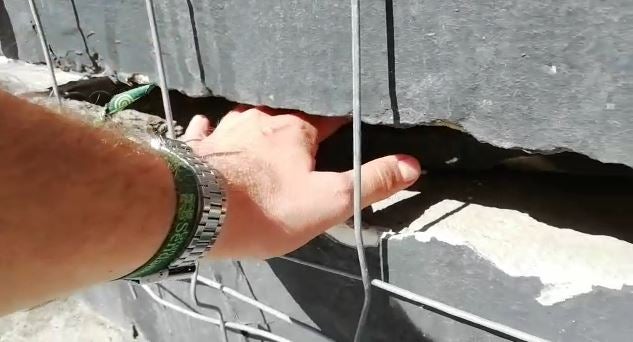 La impresionante grieta que se ha abierto en el puente del CAC La impresionante grieta que se ha abierto en el puente del CAC