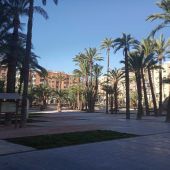 Parque en el centro de Elche.