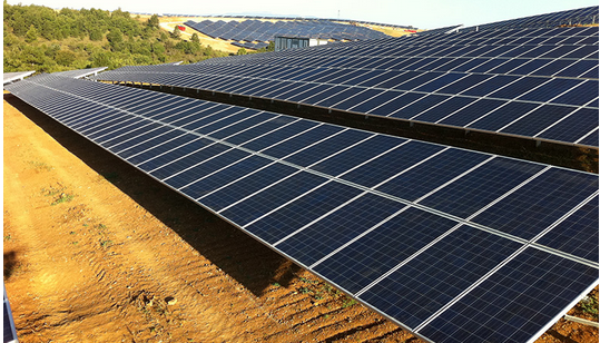 ESASOLAR concluye con éxito el suministro e instalación de las estructuras de la planta fotovoltaica más grande de Europa. ESASOLAR concluye con éxito el suministro e instalación de las estructuras de la planta fotovoltaica más grande de Europa.