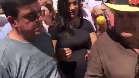 Rivera denuncia el escrache a Villacís de "radicales totalitarios" que "no respetan a una embarazada de 9 meses" Rivera denuncia el escrache a Villacís de "radicales totalitarios" que "no respetan a una embarazada de 9 meses"