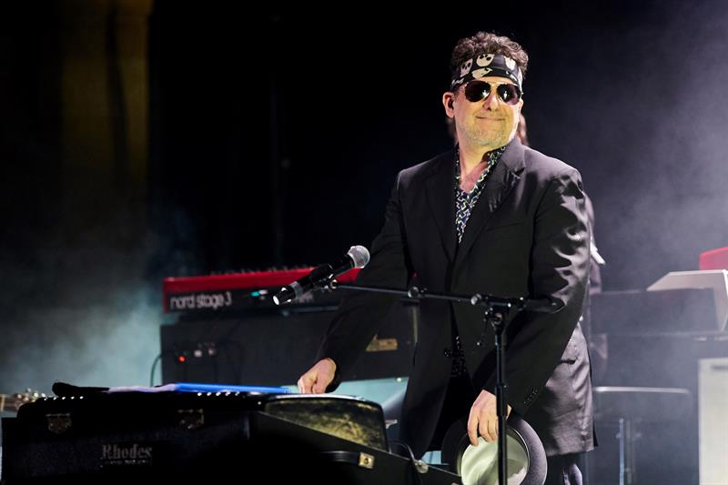 Andrés Calamaro revoluciona Twitter con su opinión sobre Queen Andrés Calamaro revoluciona Twitter con su opinión sobre Queen