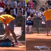 Nick Kyrgios pierde los papeles en pleno partido Nick Kyrgios pierde los papeles en pleno partido