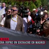 Manuela Carmena sufre un escrache en Madrid