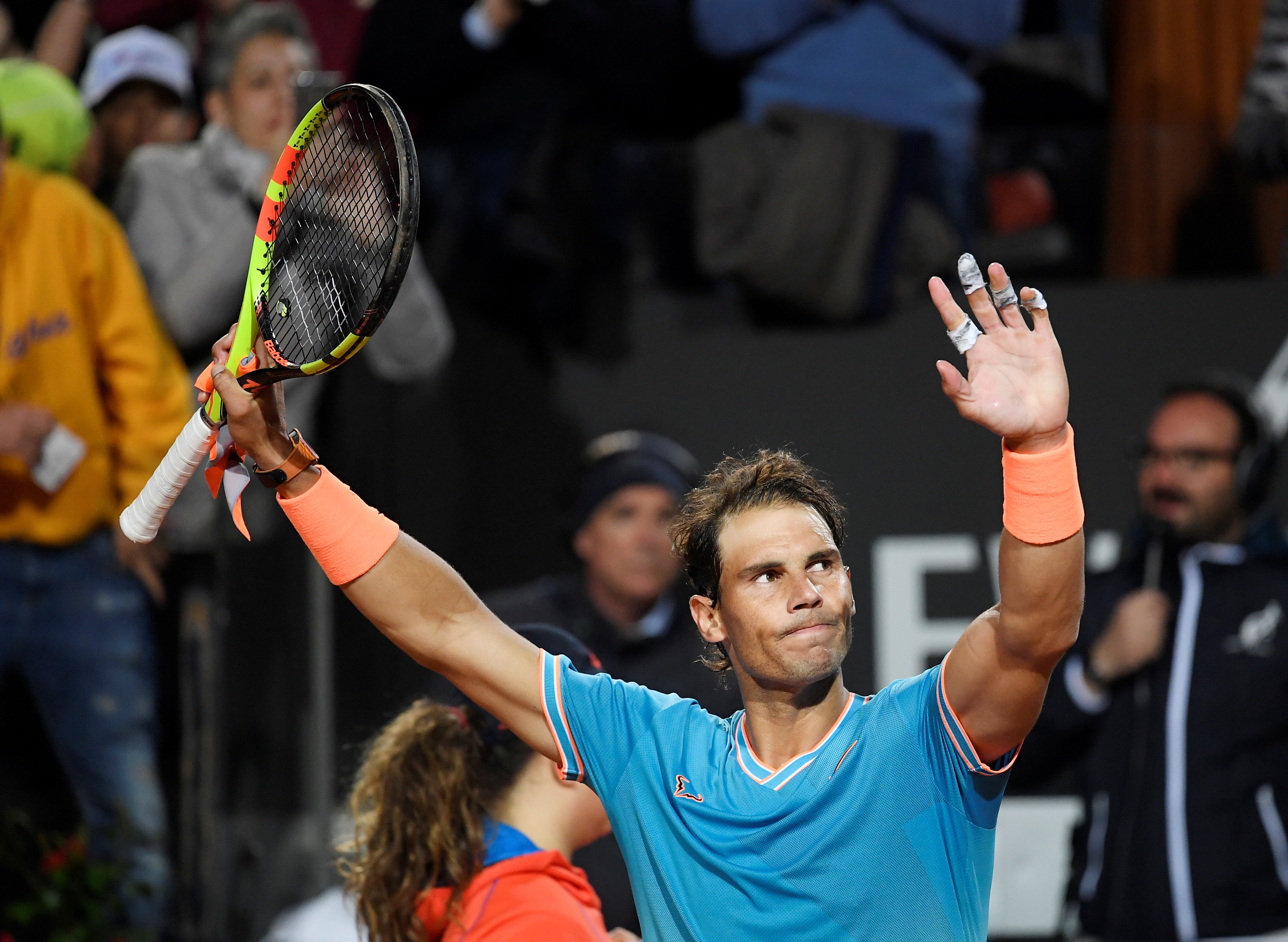 Rafa Nadal se mete en la final de Roma tras ganar a Tsitsipas Rafa Nadal se mete en la final de Roma tras ganar a Tsitsipas