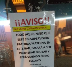 El polémico cartel de un bar de Murcia El polémico cartel de un bar de Murcia