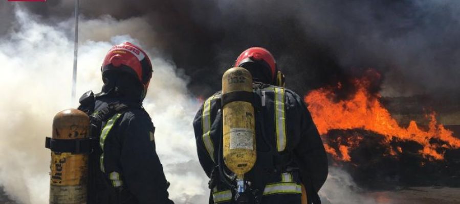 Incendio Reciplasa Almassora. Incendio Reciplasa Almassora.