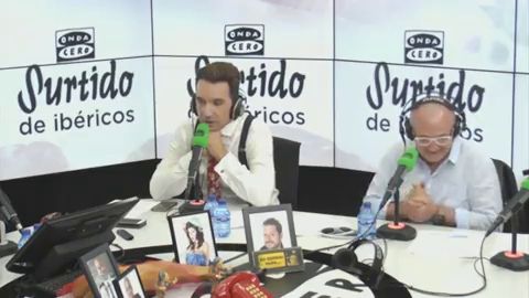 Miguel Lago: "Nos hemos vuelto muy pijos para jugar al f&uacute;tbol"