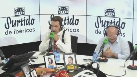 Miguel Lago: "Nos hemos vuelto muy pijos para jugar al f&uacute;tbol"