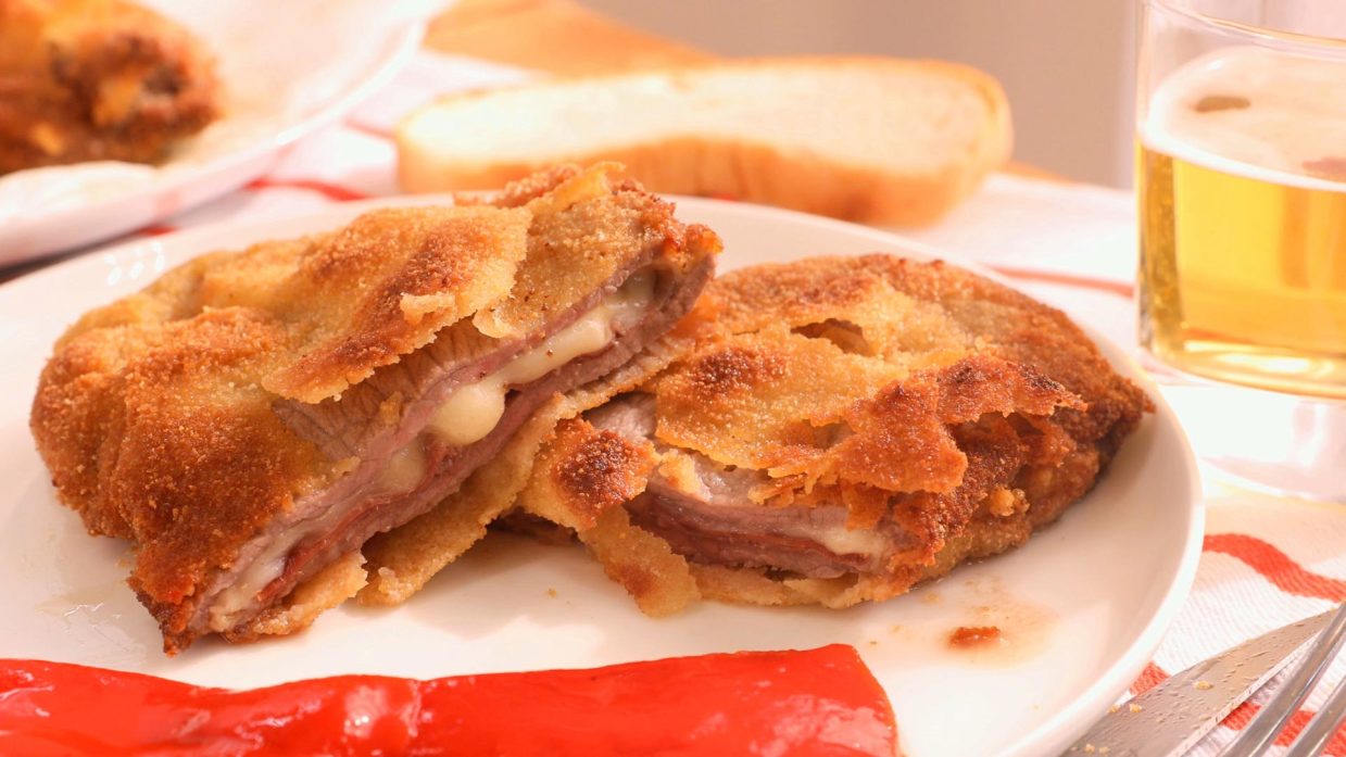 Cómo elaborar el mejor cachopo asturiano: tipos de quesos y jamones Cómo elaborar el mejor cachopo asturiano: tipos de quesos y jamones