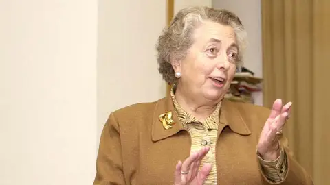 María Dolores Cabezudo será nombrada Hija Adoptiva de CLM María Dolores Cabezudo será nombrada Hija Adoptiva de CLM