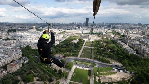 Tirolina Torre Eiffel