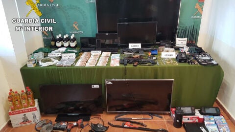 Material incautado por la Guardia Civil de Ciudad Real