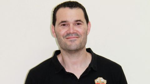 Juli&aacute;n Gil ha decidido dejar de ser entrenador del equipo s&eacute;nior masculino del Club Balonmano Elche.