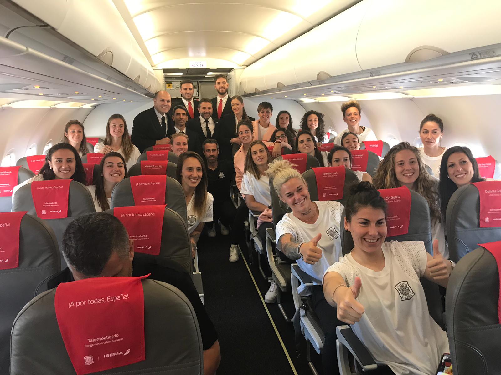 La selección española viaja a Francia para el Mundial femenino La selección española viaja a Francia para el Mundial femenino