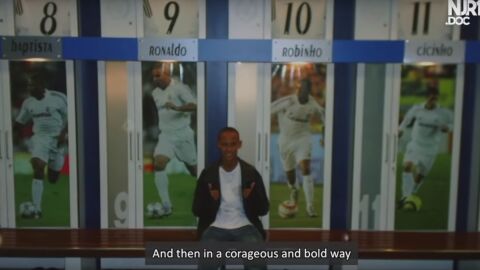 Neymar, en el vestuario del Real Madrid