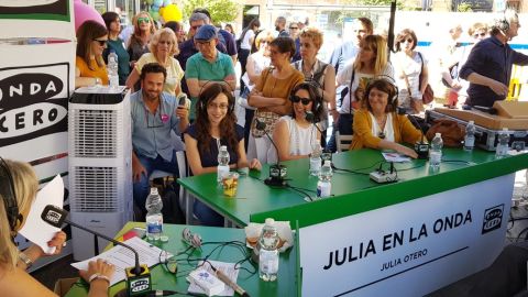 Julia en la onda