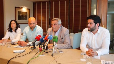 Rueda de prensa tras reunirse la comisi&oacute;n directiva de Foro Gij&oacute;n