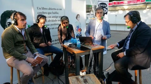 Rafa Latorre, Rub&eacute;n Am&oacute;n, Karina Sainz, Carlos Alsina y Paco Marhuenda