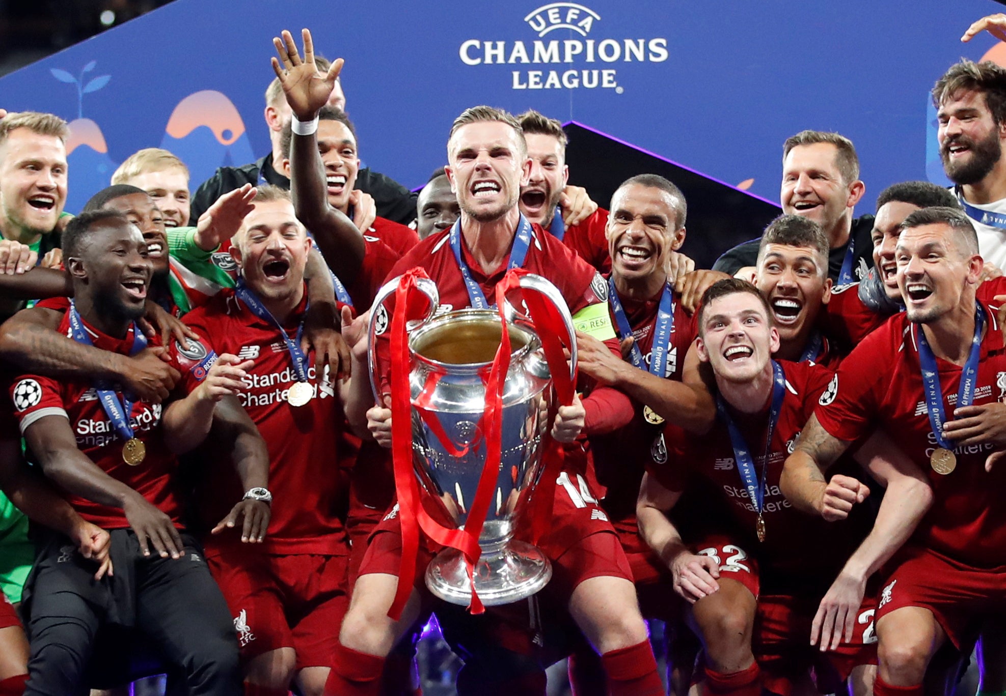 El Liverpool se proclama campeón de Champions League ante un Tottenham que mereció más El Liverpool se proclama campeón de Champions League ante un Tottenham que mereció más